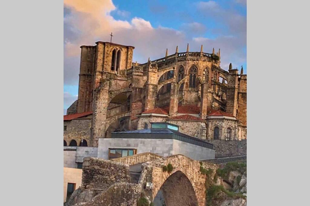 Castro Holidays - Centrico Piscina Urbanizacion Garaje Gratis Castro Urdiales Εξωτερικό φωτογραφία