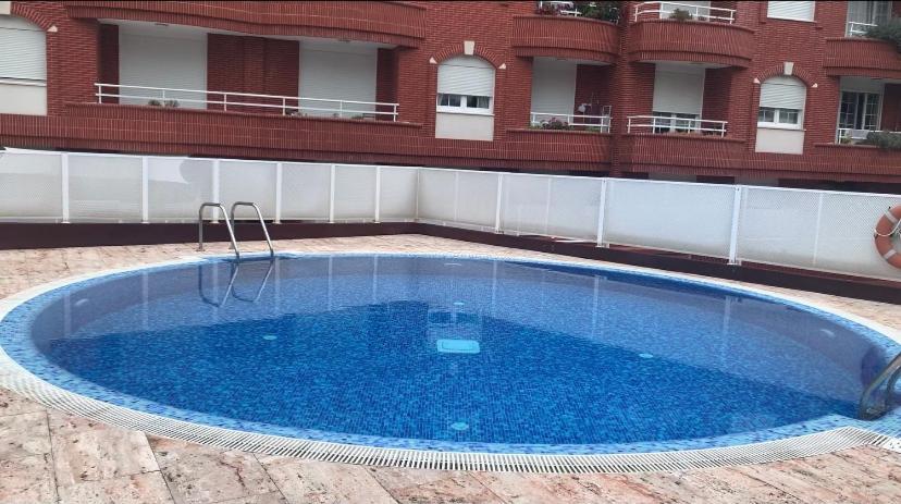 Castro Holidays - Centrico Piscina Urbanizacion Garaje Gratis Castro Urdiales Εξωτερικό φωτογραφία