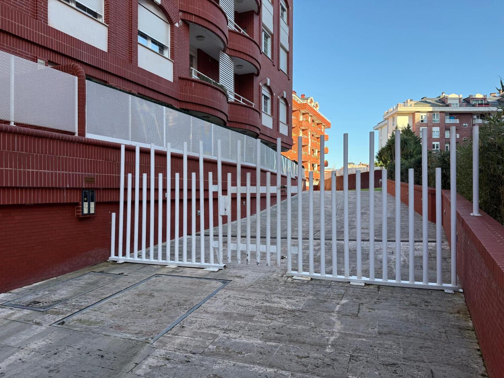 Castro Holidays - Centrico Piscina Urbanizacion Garaje Gratis Castro Urdiales Εξωτερικό φωτογραφία
