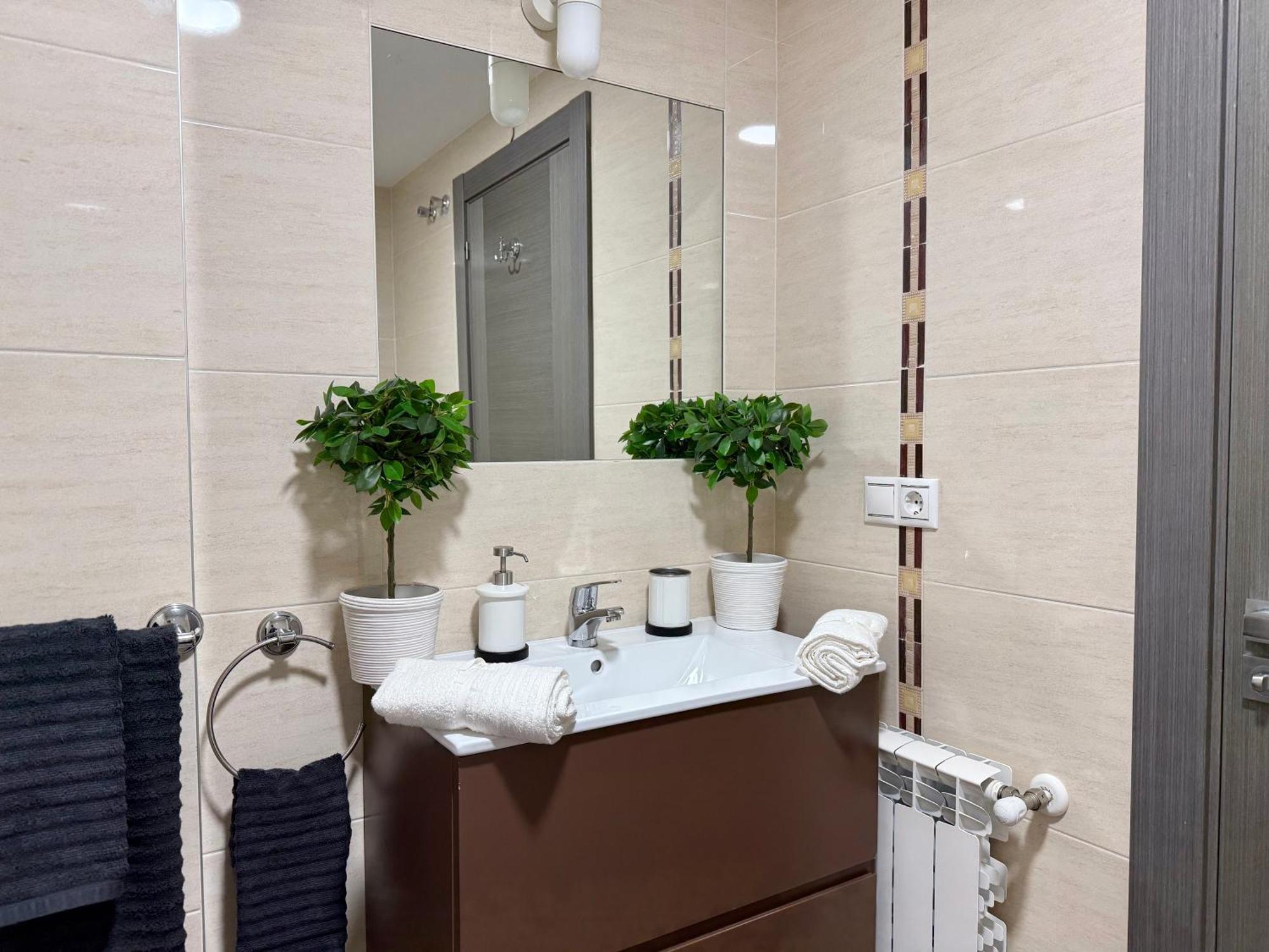 Castro Holidays - Centrico Piscina Urbanizacion Garaje Gratis Castro Urdiales Εξωτερικό φωτογραφία