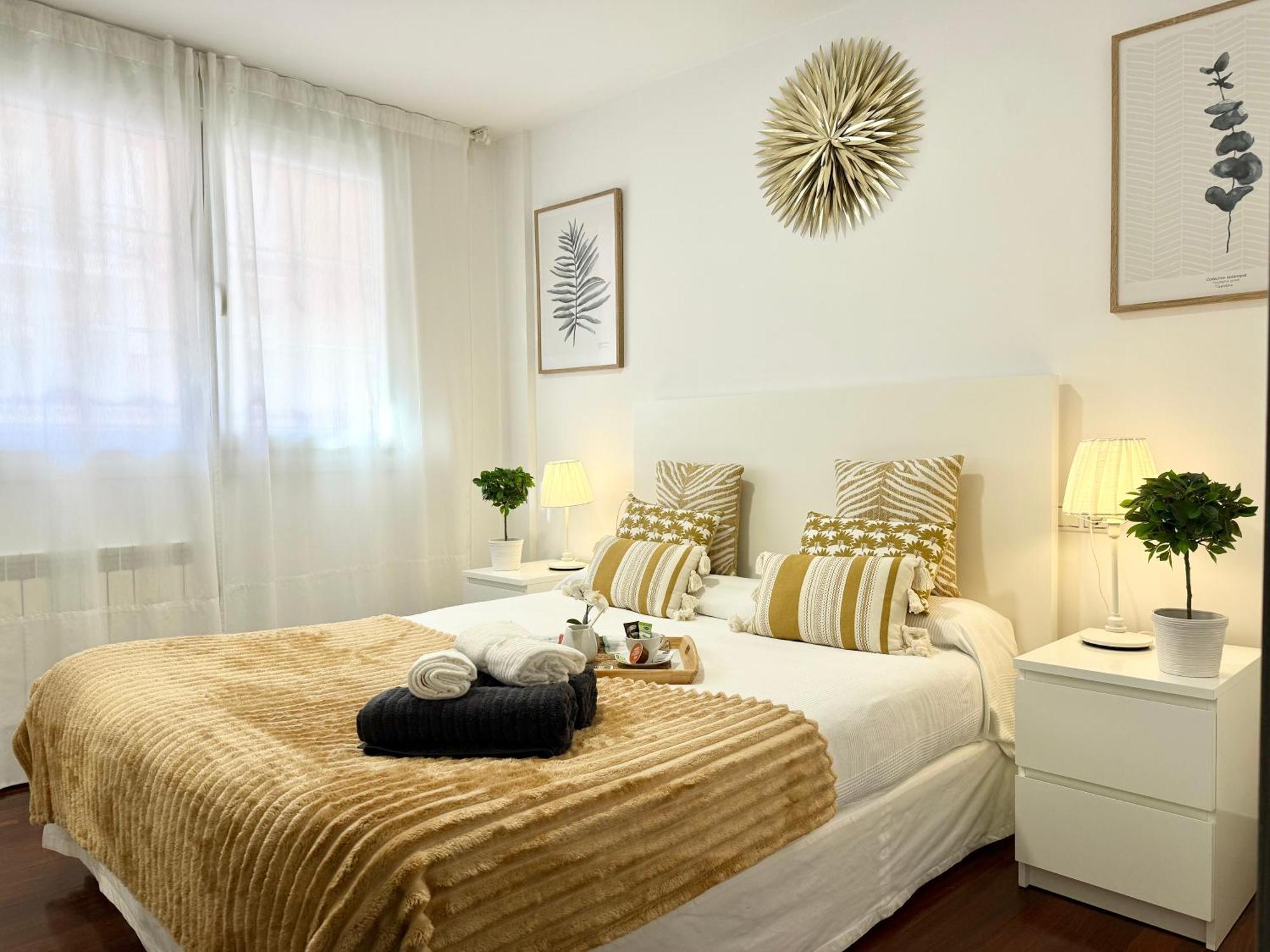 Castro Holidays - Centrico Piscina Urbanizacion Garaje Gratis Castro Urdiales Εξωτερικό φωτογραφία