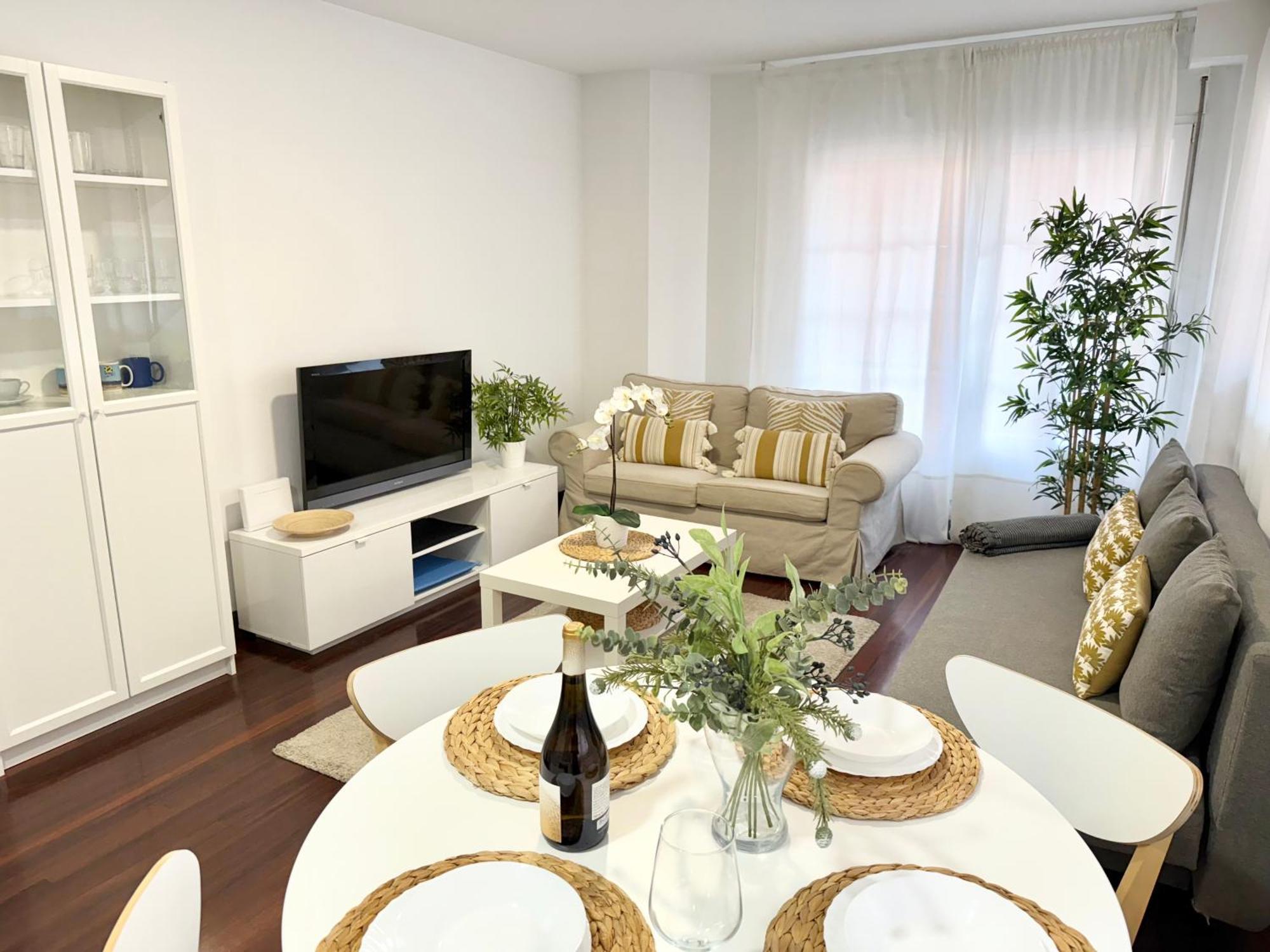 Castro Holidays - Centrico Piscina Urbanizacion Garaje Gratis Castro Urdiales Εξωτερικό φωτογραφία